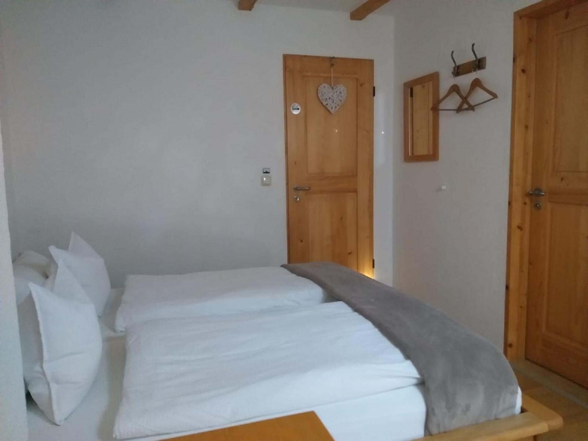 Zimmervermietung Huber Vogtareuth Esterno foto